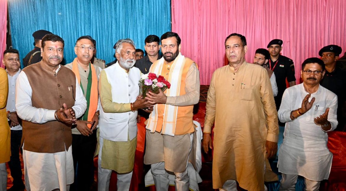 नगर निकाय चुनावों में भाजपा का शानदार प्रदर्शन: पंचकूला सेक्टर-20 में जनसभा, मुख्यमंत्री सैनी ने विकास का एजेंडे पर जोर