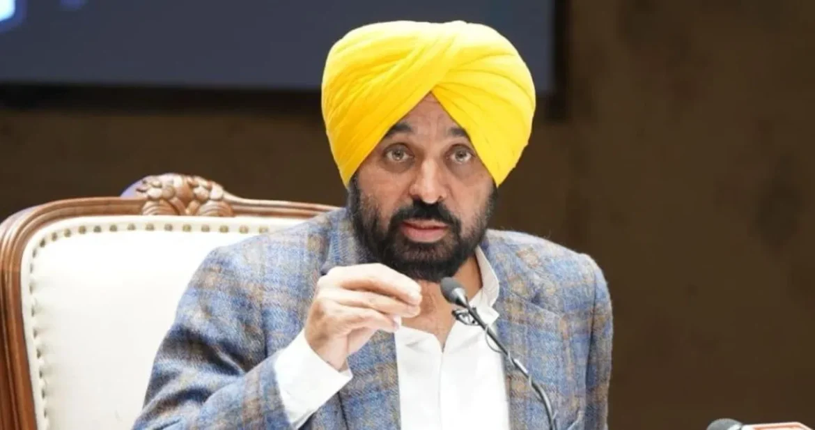 राघव चड्डा विवाद: मुख्यमंत्री भगवंत मान और आतिशी ने साधा निशाना, समोसे-पिज्जा मुद्दे पर जताई नाराज़गी