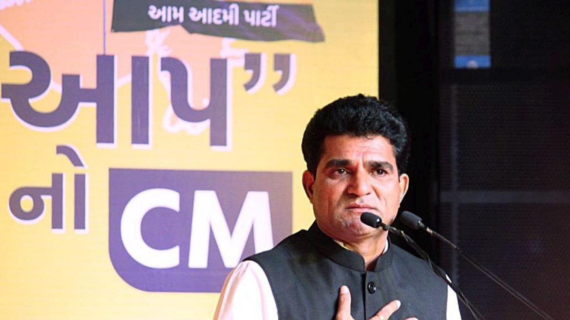 स्थानीय स्वराज चुनाव के मुद्दे पर AAP प्रदेश अध्यक्ष इसुदान गढ़वी ने भाजपा-कांग्रेस पर किए तीखे प्रहार