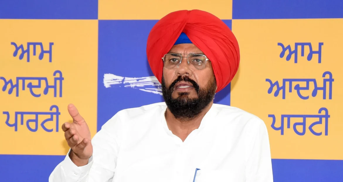 AAP पंजाब नेता कुलदीप सिंह धालीवाल ने दिलजीत दोसांझ के मैनेजर के घर पर हुए हमले की निंदा की, एकजुटता की अपील