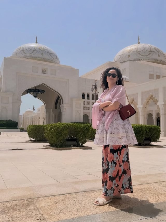 हिजाब लुक को लेकर ट्रोलिंग का शिकार हुईं अंकिता लोखंडे, सोशल मीडिया पर मचा हंगामा