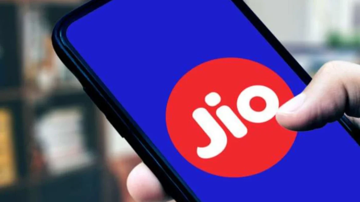 Jio Recharge Plans Under 200: Jio के 200 रुपये से कम वाले सस्ते रिचार्ज प्लान, जानें वैलिडिटी और डेटा बेनिफिट्स