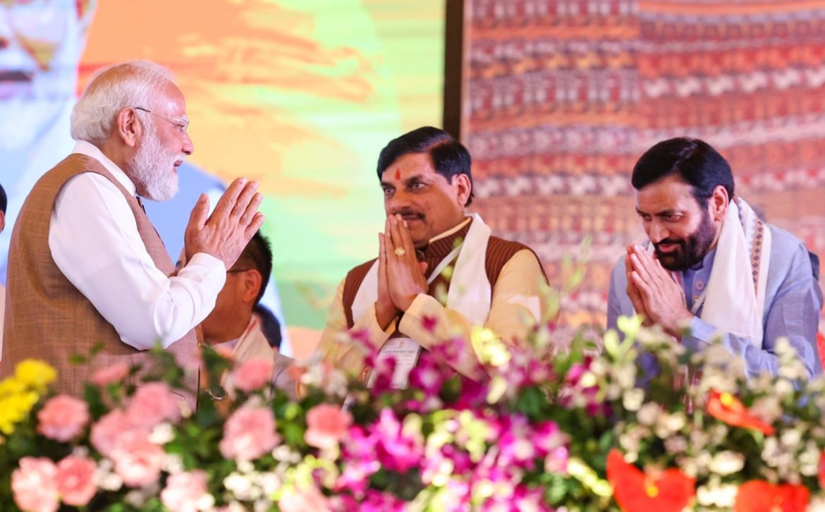 मुख्यमंत्री नायब सिंह सैनी ने गुवाहाटी शपथ ग्रहण समारोह में लिया भाग, विकसित भारत के लक्ष्य पर दिया जोर