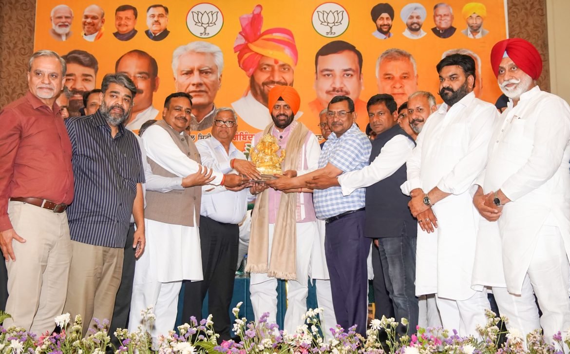 मुख्यमंत्री नायब सिंह सैनी का बयान: पंजाब सरकार पर आरोप, भाजपा सरकार में व्यापारी हितों की नीति का वादा