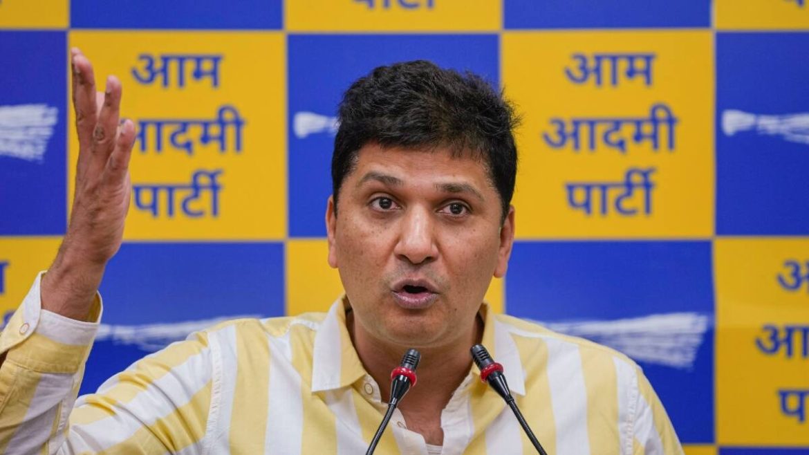 विवेक विहार अग्निकांड को लेकर सौरभ भारद्वाज का बयान, दिल्ली सरकार पर उठाए सवाल