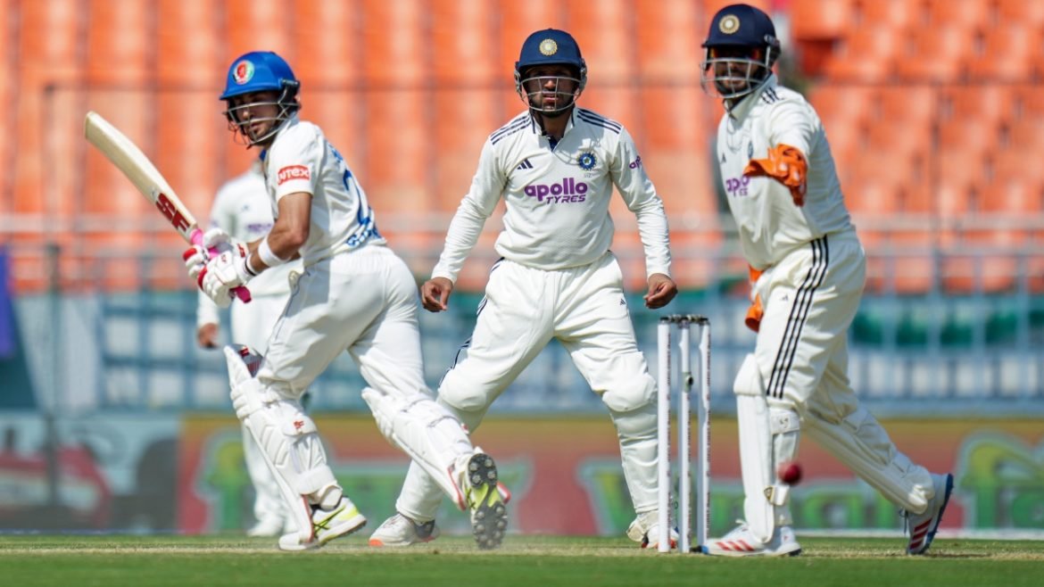 IND vs AFG Test: टीम इंडिया की ऐतिहासिक जीत, अफगानिस्तान को एक पारी और 300 रन से रौंदा, सुथार का डेब्यू धमाकेदार