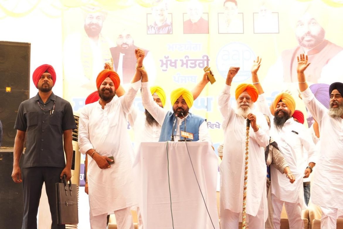 मुख्यमंत्री भगवंत सिंह मान ने कादियां हल्के में विशेष जनता कार्यक्रम में शिरकत की