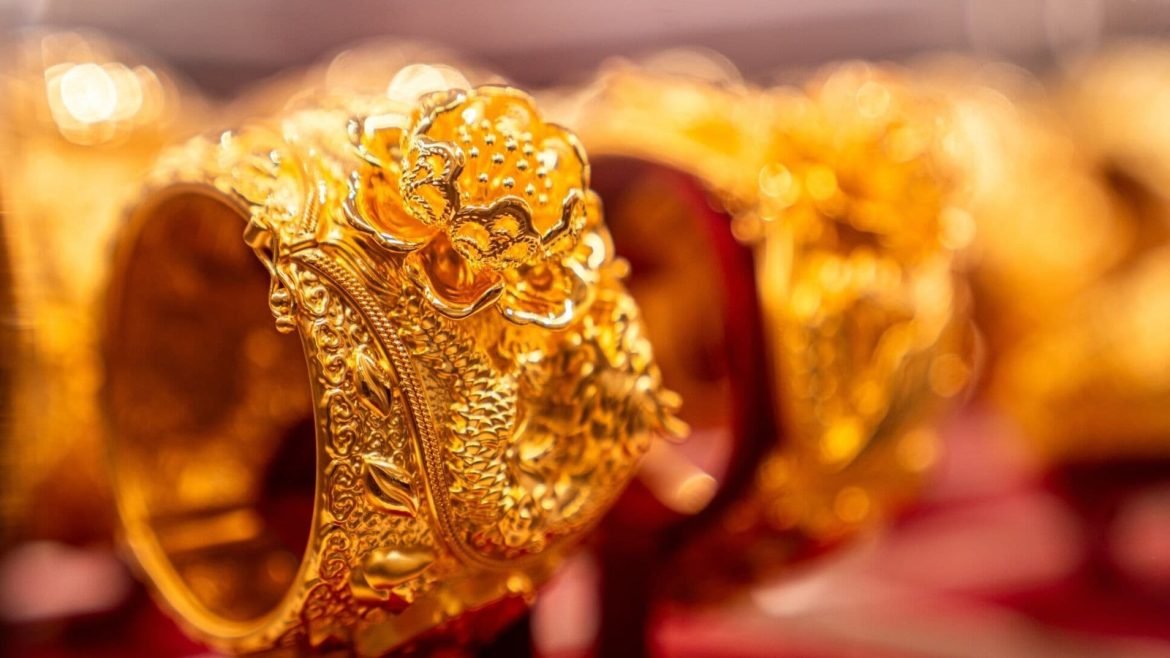 Gold Silver Price Today: सोने-चांदी के भाव में फिर गिरावट, खरीदारी का बना अच्छा मौका? जानें ताजा रेट