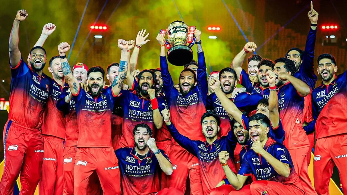 RCB ने रचा नया इतिहास, 300 मिलियन डॉलर ब्रांड वैल्यू वाली बनी पहली क्रिकेट टीम
