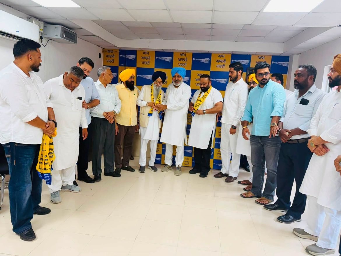 हरपाल सिंह चीमा की मौजूदगी में भुपिंदर पाल सिंह जाडला और तारा सिंह शेखूपुर ने AAP जॉइन की