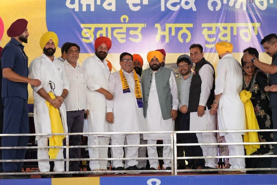 मुख्यमंत्री भगवंत मान की मुकेरियां रैली में उमड़ा जनसैलाब, कॉलेज और अस्पतालों के नवीनीकरण का किया ऐलान