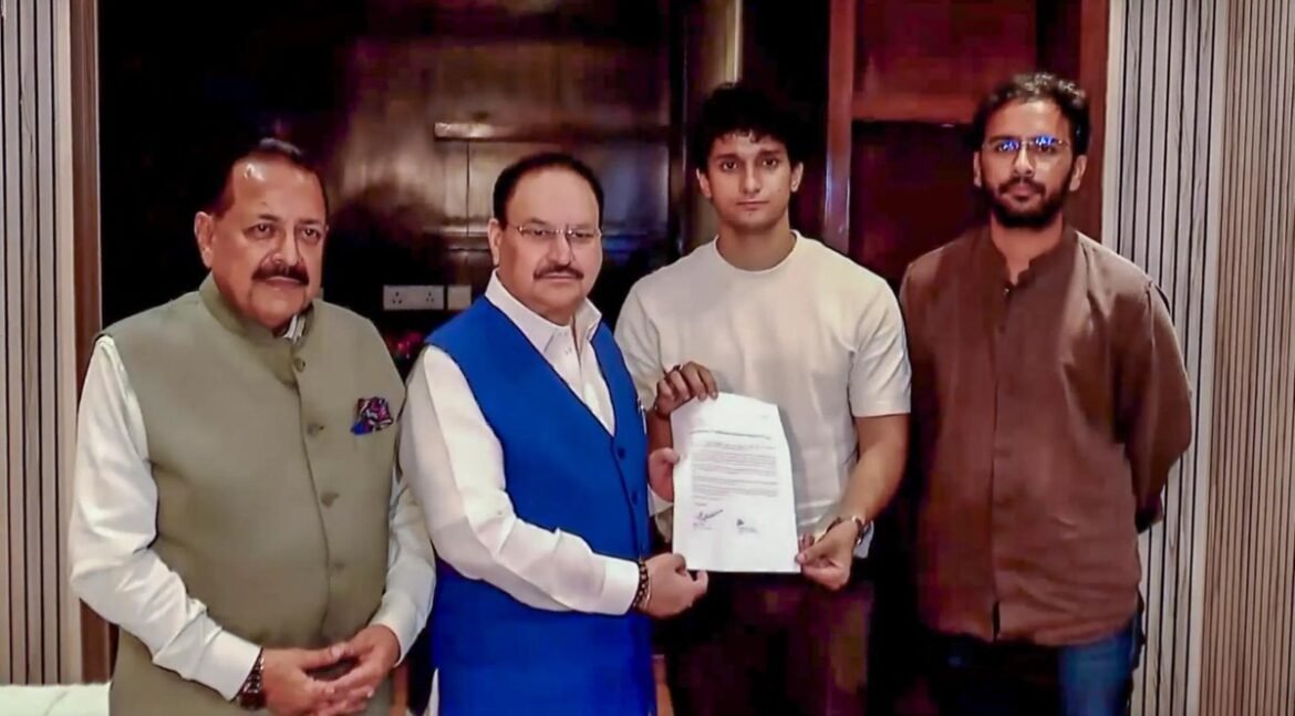 जेपी नड्डा ने CJP प्रतिनिधियों से की मुलाकात, परीक्षा सुधारों पर कल फिर होगी बैठक