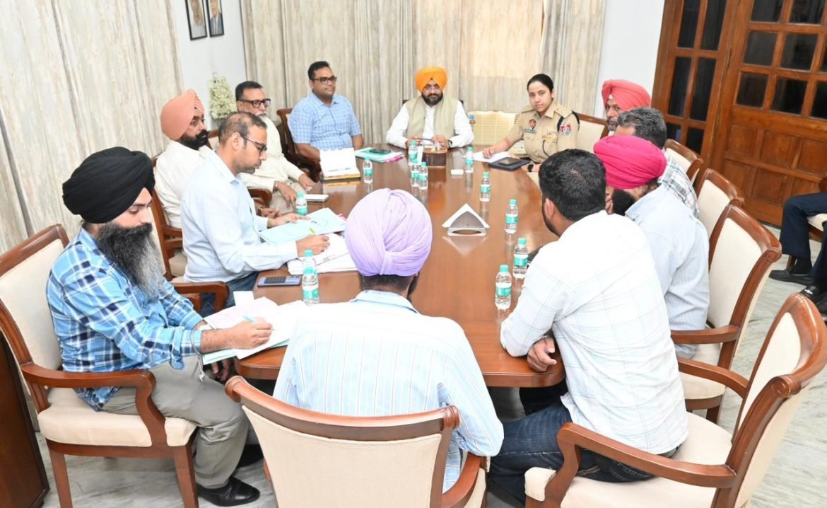 पंजाब सरकार संविदा बिजली कर्मचारियों को करेगी नियमित, 8,000 से अधिक श्रमिकों को मिलेगा लाभ