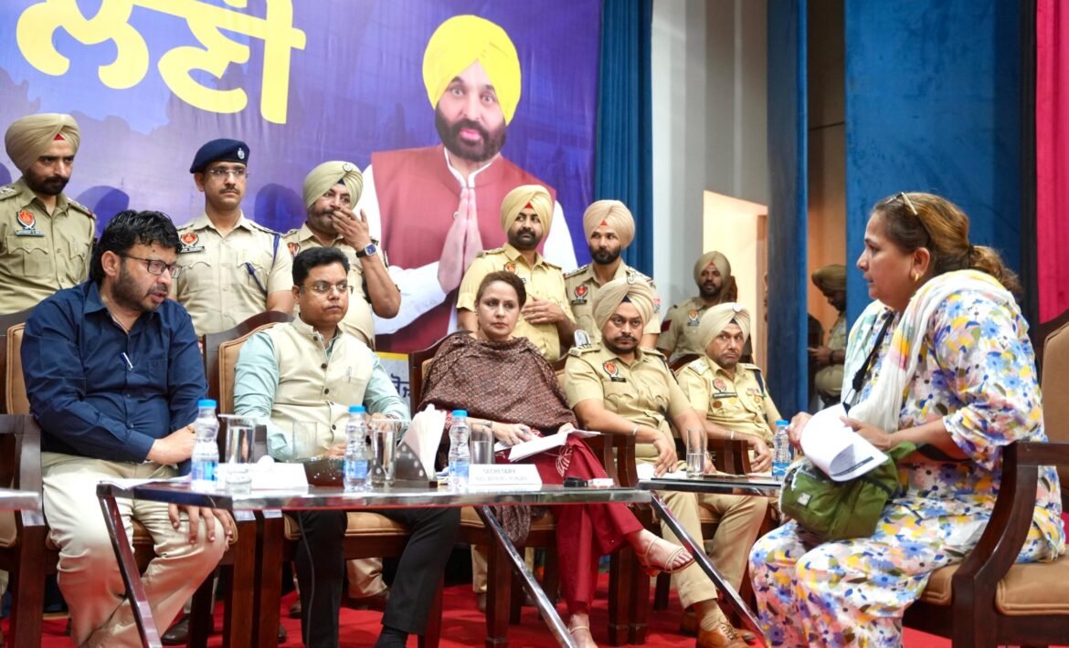 रवजोत सिंह ने लुधियाना में NRI मिलनी के दौरान सुनी प्रवासी पंजाबियों की समस्याएं, अधिकारियों को दिए त्वरित समाधान के निर्देश