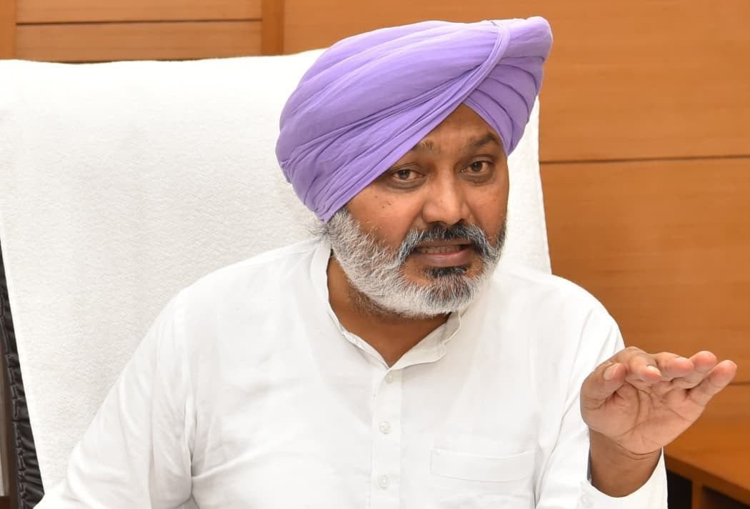 वित्त मंत्री हरपाल सिंह चीमा ने राज्य के स्वास्थ्य ढांचे को मजबूत करने के लिए मल्टीपरपज़ हेल्थ वर्कर (महिला) के 619 रिक्त पद भरने की घोषणा की