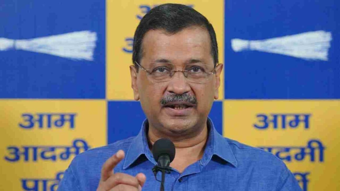 अरविंद केजरीवाल: जंतर-मंतर पर वीडियो बनाने वाली बच्चियों को पुलिस के दम पर डराना बंद करें पीएम