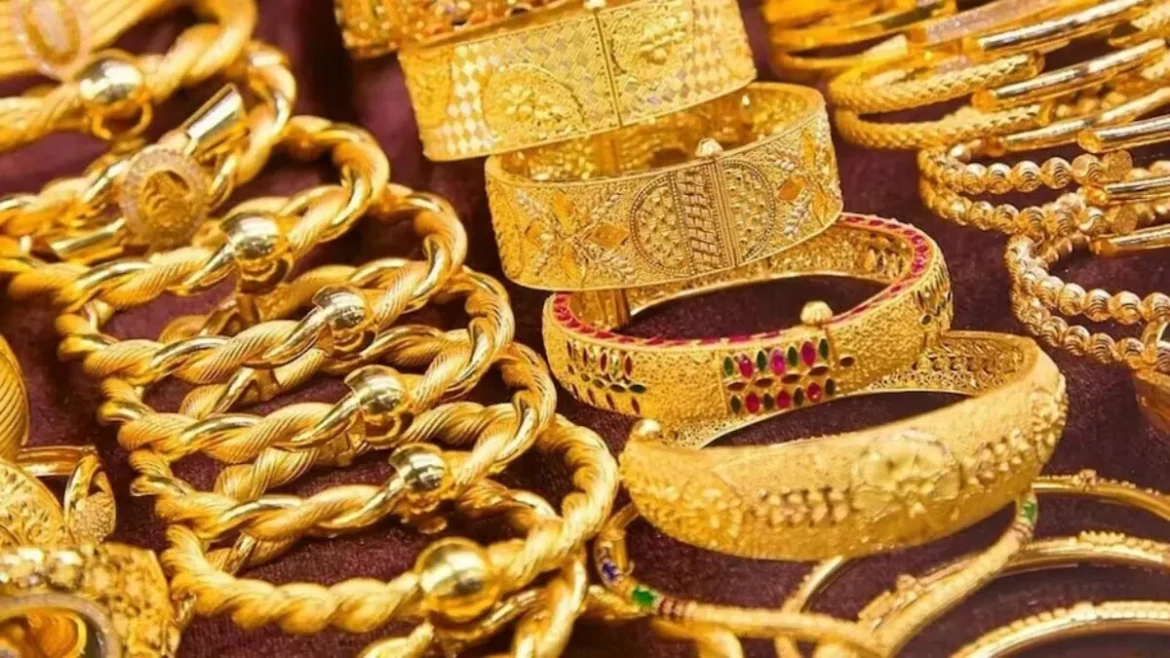 Gold Silver Price Today: सोना 1.50 लाख रुपये के करीब पहुंचा, चांदी में भी जोरदार तेजी, जानें बढ़ती कीमतों की वजह