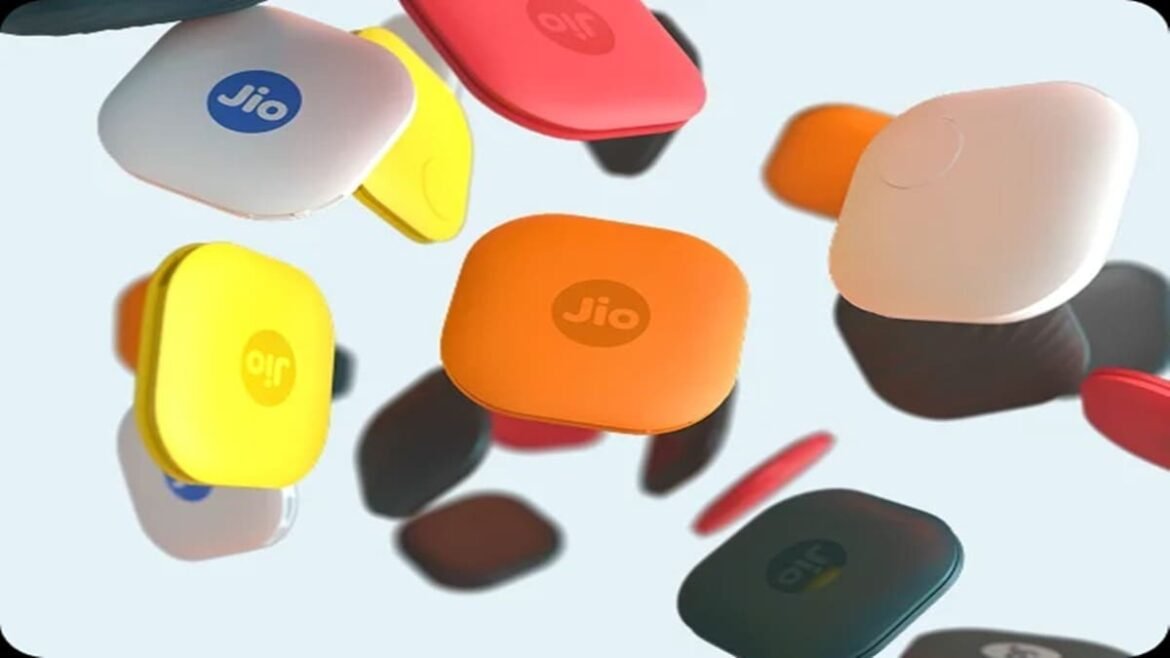 JioTag 2 Launch: सामान खोने की चिंता खत्म, 120dB बजर और क्रॉस-प्लेटफॉर्म ट्रैकिंग के साथ आया नया स्मार्ट ट्रैकर