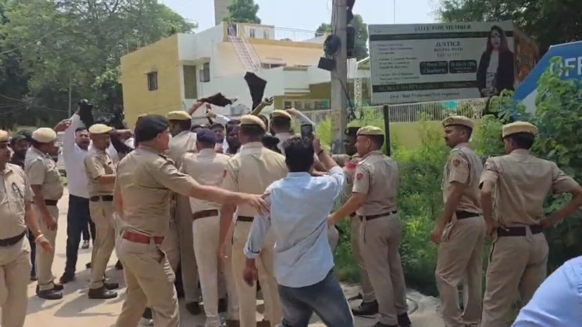 CM सैनी ने हरियाणा कौशल रोज़गार निगम पर हुड्डा के बयान पर प्रतिक्रिया दी, कहा कि पिछली सरकार में युवाओं का होता था शोषण,