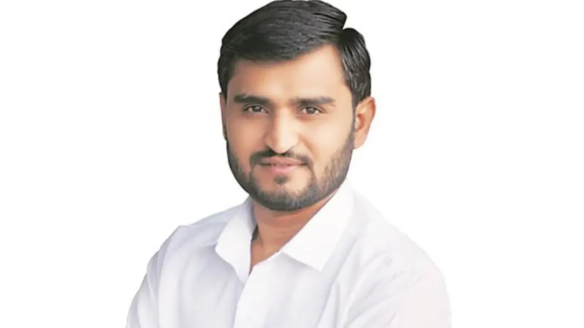 प्रवीण राम AAP: सौराष्ट्र-उत्तर गुजरात में सूखा घोषित करने के लिए इसुदान गढ़वी के नेतृत्व में अनिश्चितकालीन सांकेतिक धरने का ऐलान