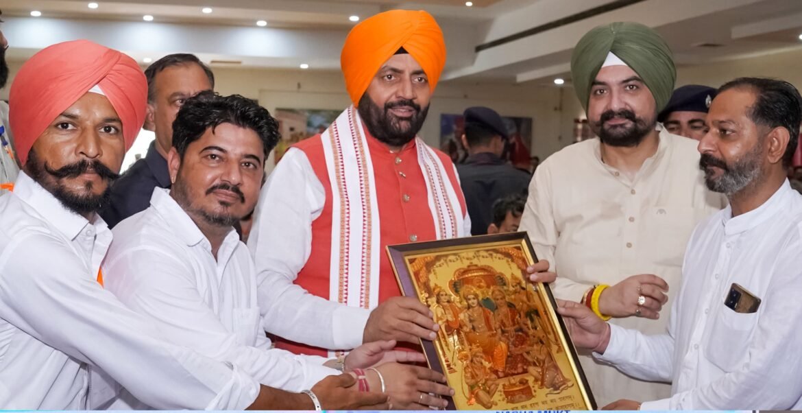 कोटकपूरा में नशामुक्त युवा अभियान को मिला बड़ा समर्थन, मुख्यमंत्री नायब सिंह सैनी ने युवाओं को दिया नशे से दूर रहने का संदेश