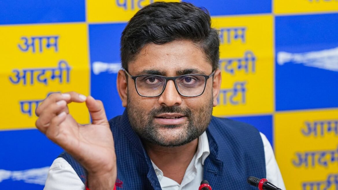 गोपाल इटालिया: बिहार की बांकीपुर सीट पर भाजपा के राष्ट्रीय अध्यक्ष के गढ़ में 'विसावदर' जैसी हार हुई