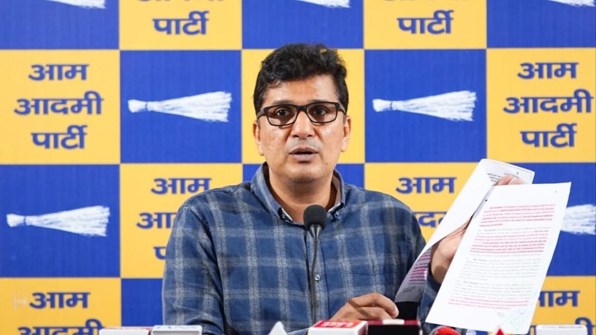 चावल घोटाले पर सौरभ भारद्वाज का हमला, मंत्री मनजिंदर सिरसा की जांच की मांग