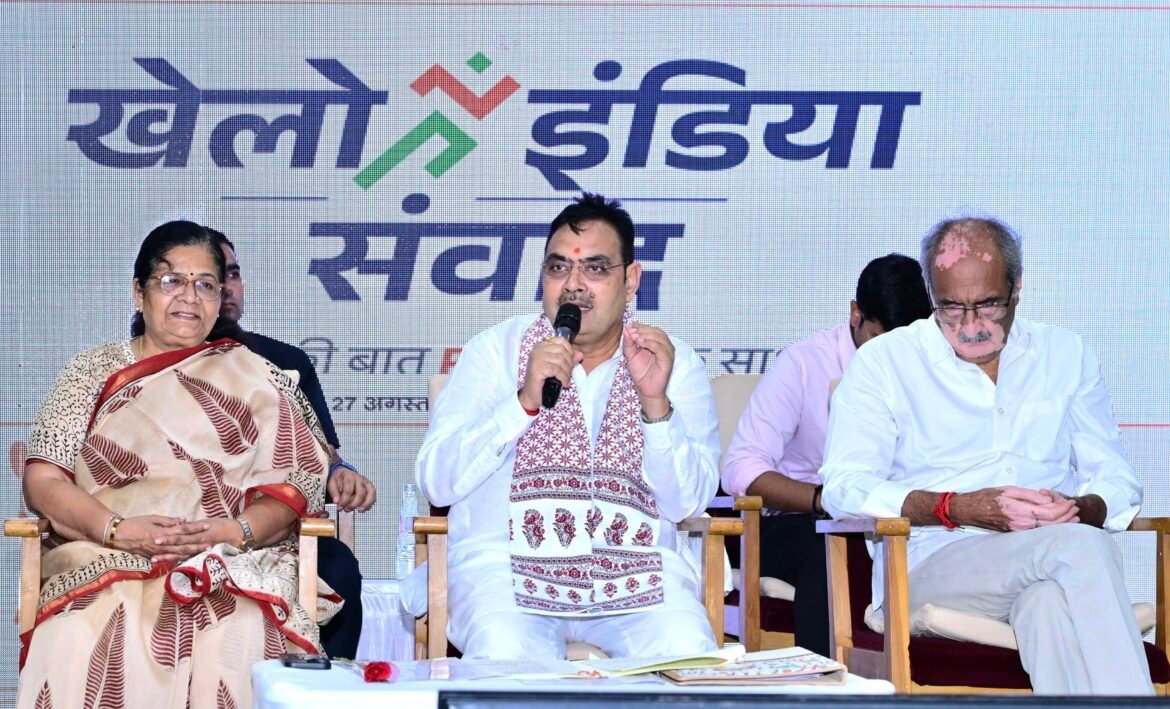 जयपुर में युवा खिलाड़ियों से मिले मुख्यमंत्री भजनलाल शर्मा, खेल प्रतिभाओं को मंच देने पर दिया जोर