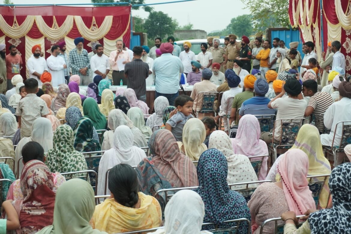 पटियाला नगर निगम में विकास कार्यों की समीक्षा, डॉ. बलबीर सिंह ने अधिकारियों को दिए समय पर काम पूरा करने के निर्देश