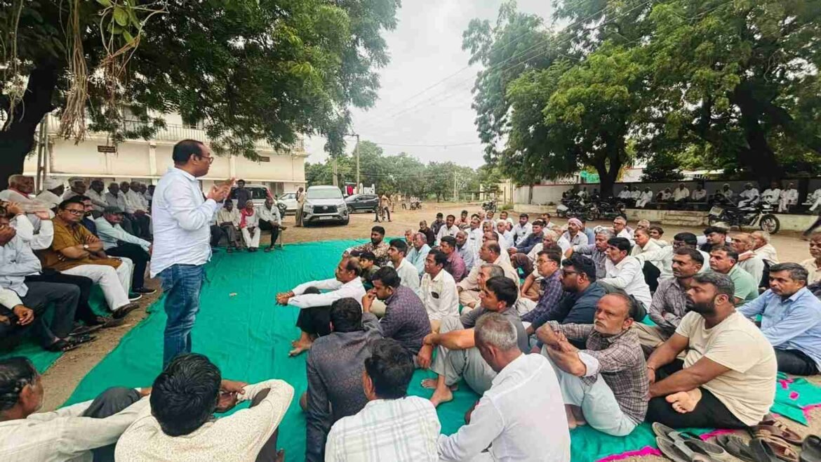मनोज सोरठिया: 2 अक्टूबर को गांधी जयंती के दिन किसानों की अर्जियां गांधीनगर में मुख्यमंत्री को दी जाएंगी