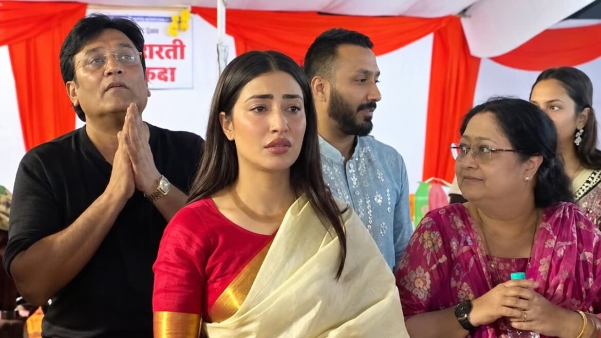 धनश्री वर्मा गणपति विसर्जन में भावुक हो गई बप्पा को विदा किया, आंसू छलके 