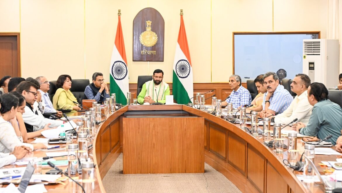 जेलों में कौशल और शिक्षा को बढ़ावा दे रही हरियाणा सरकार, मुख्यमंत्री नायब सिंह सैनी ने की योजनाओं की समीक्षा