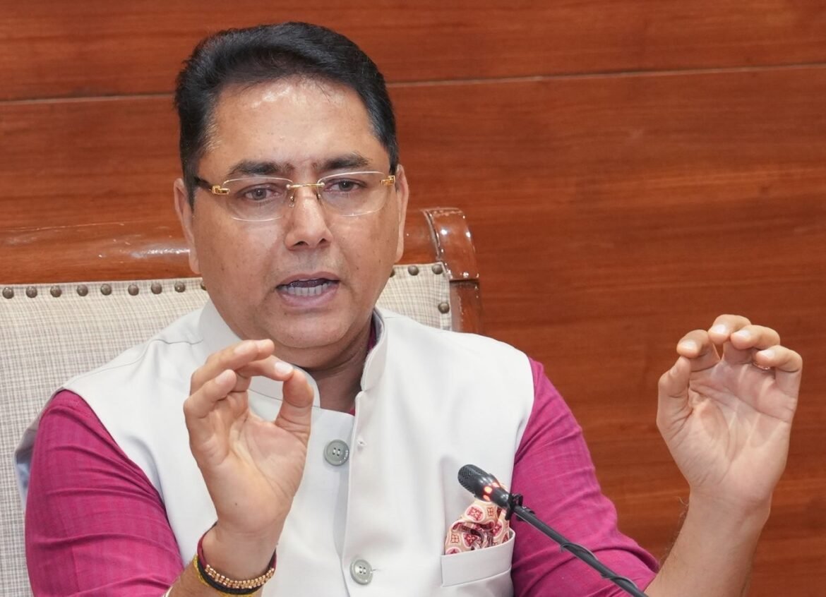 भगवंत मान सरकार की ओर से कर्मचारियों को जन्माष्टमी का तोहफा, महंगाई भत्ता बढ़ाकर 60 प्रतिशत किया जाएगा